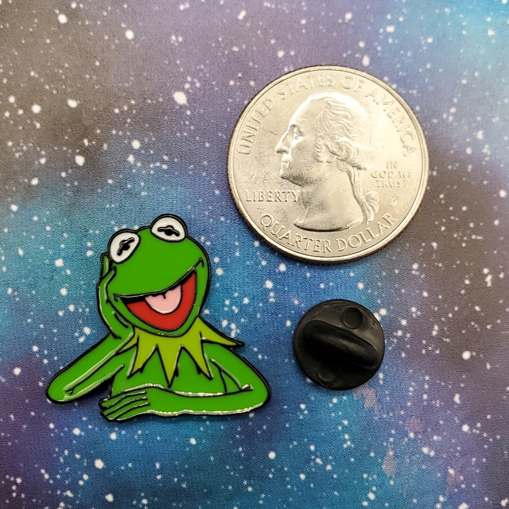 Kermit the Frog Enamel Pin - Picture 2 of 3